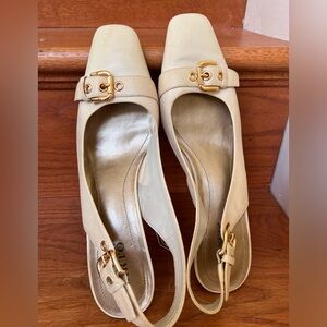 Classic Franco Sarto shoes (flats)